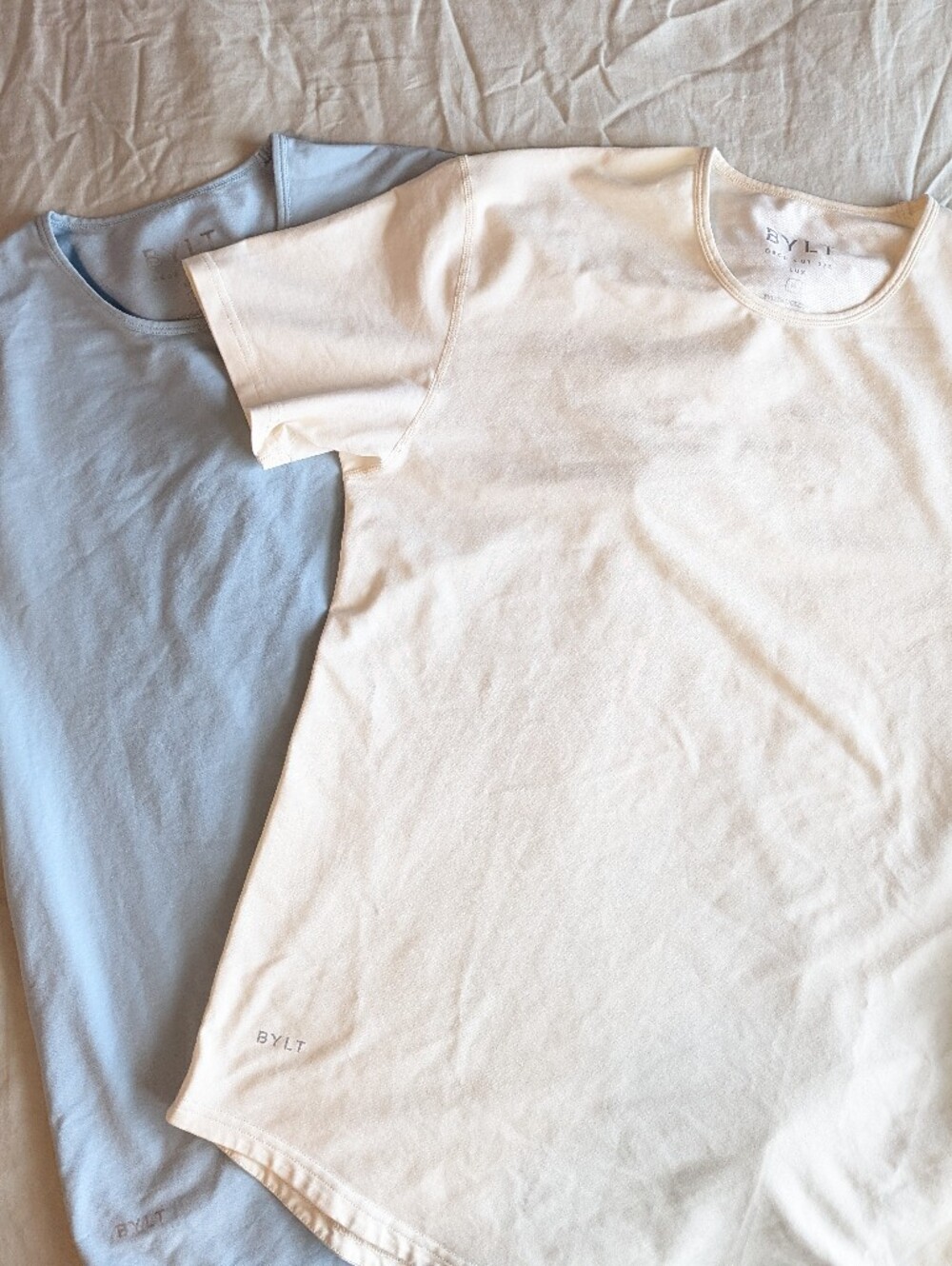 BYLT Short Sleeve Drop Cut Lux T-shirt Set Of 2 - Off White and Light Blue sz M